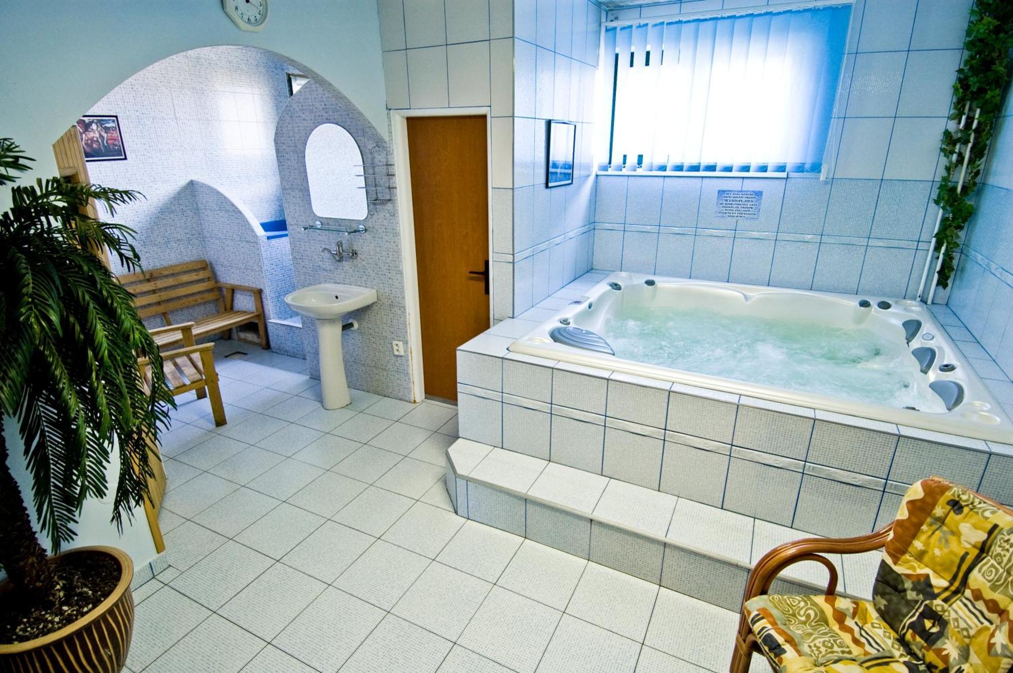 טאבור Hotel Relax U Drsu מראה חיצוני תמונה