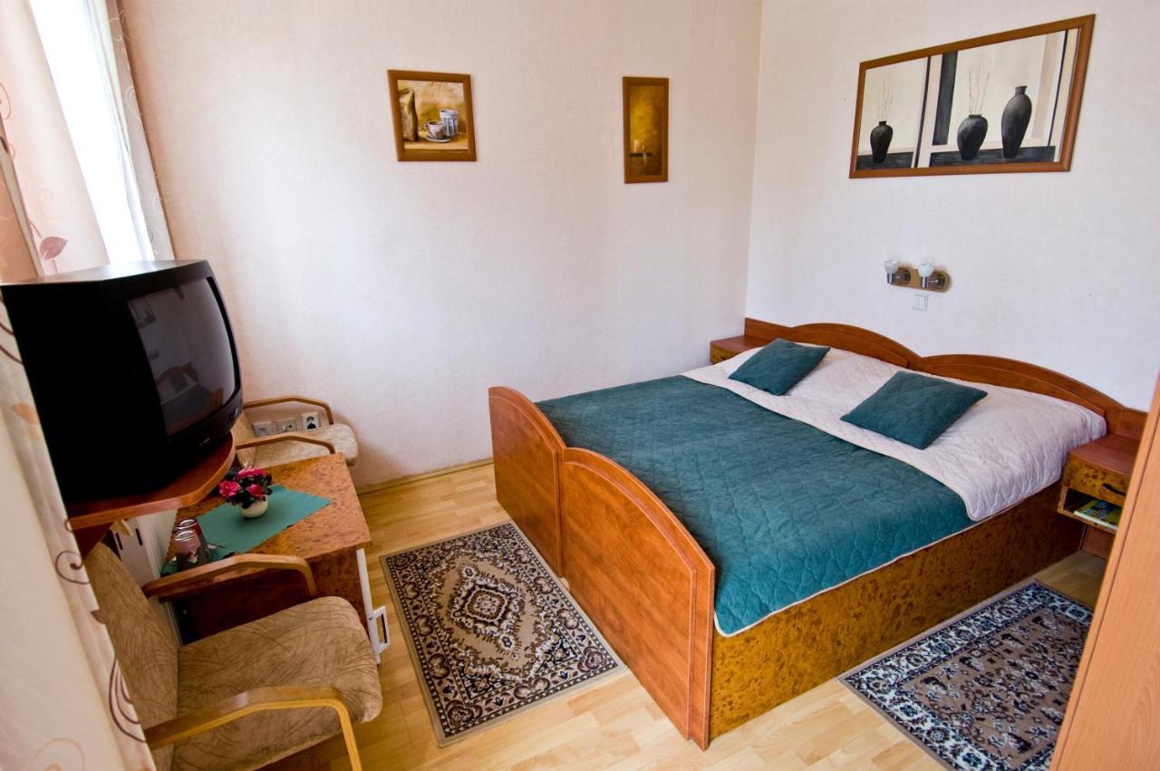 טאבור Hotel Relax U Drsu מראה חיצוני תמונה